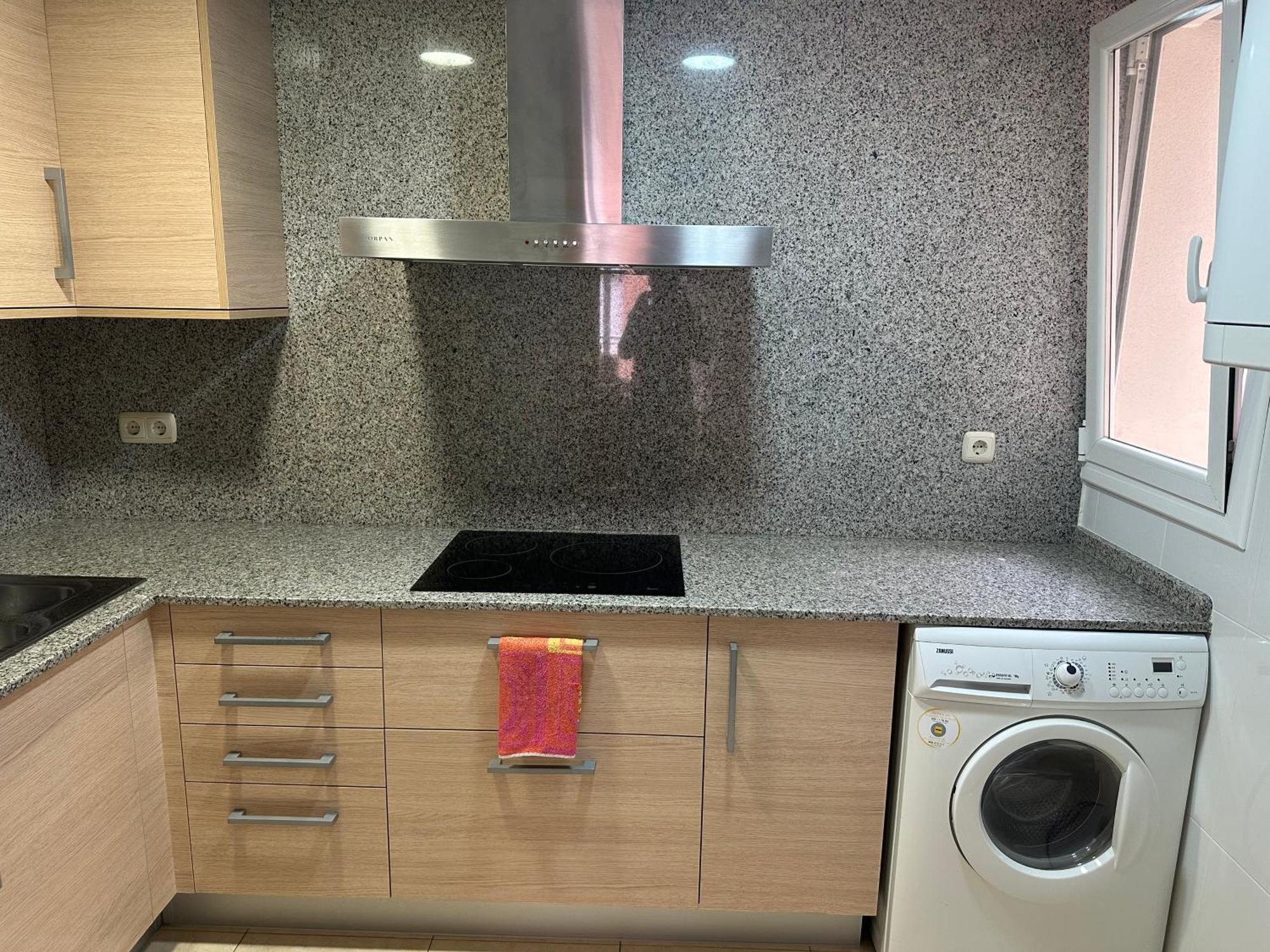 Apartamentos L'아인사 외부 사진